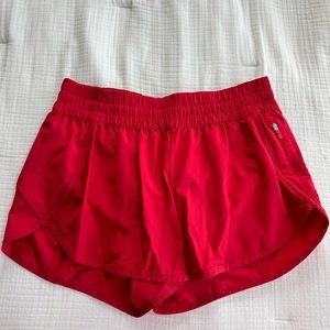 Lululemon tracker shorts